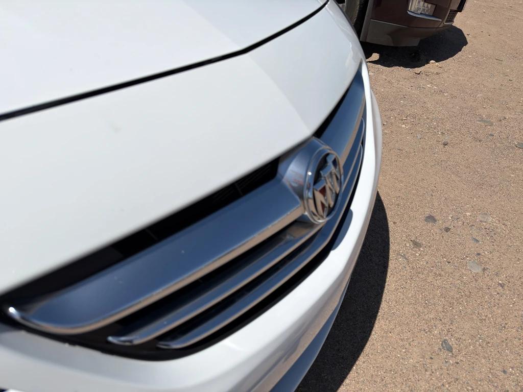 buick cascada 2018 W04WH3N50JG038131 image buick cascada 2018 W04WH3N50JG038131 image