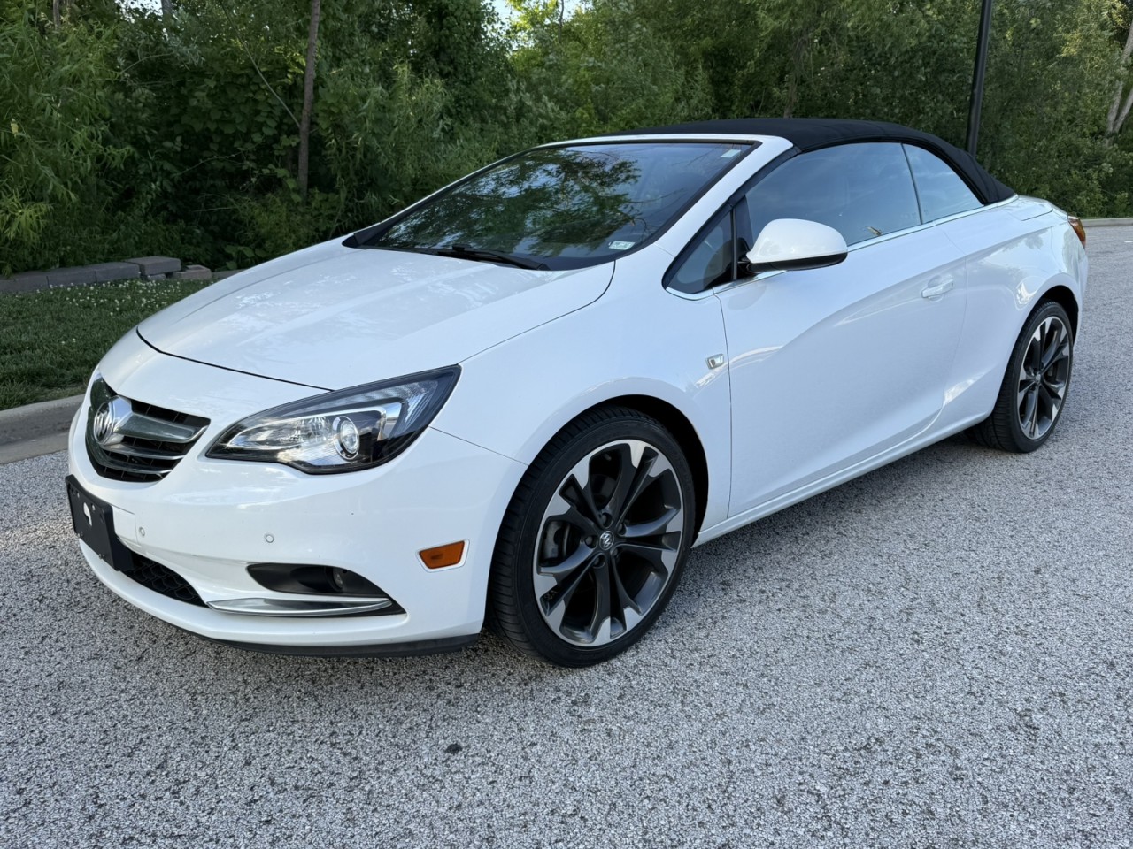 buick cascada 2017 W04WH3N57HG046818 image buick cascada 2017 W04WH3N57HG046818 image