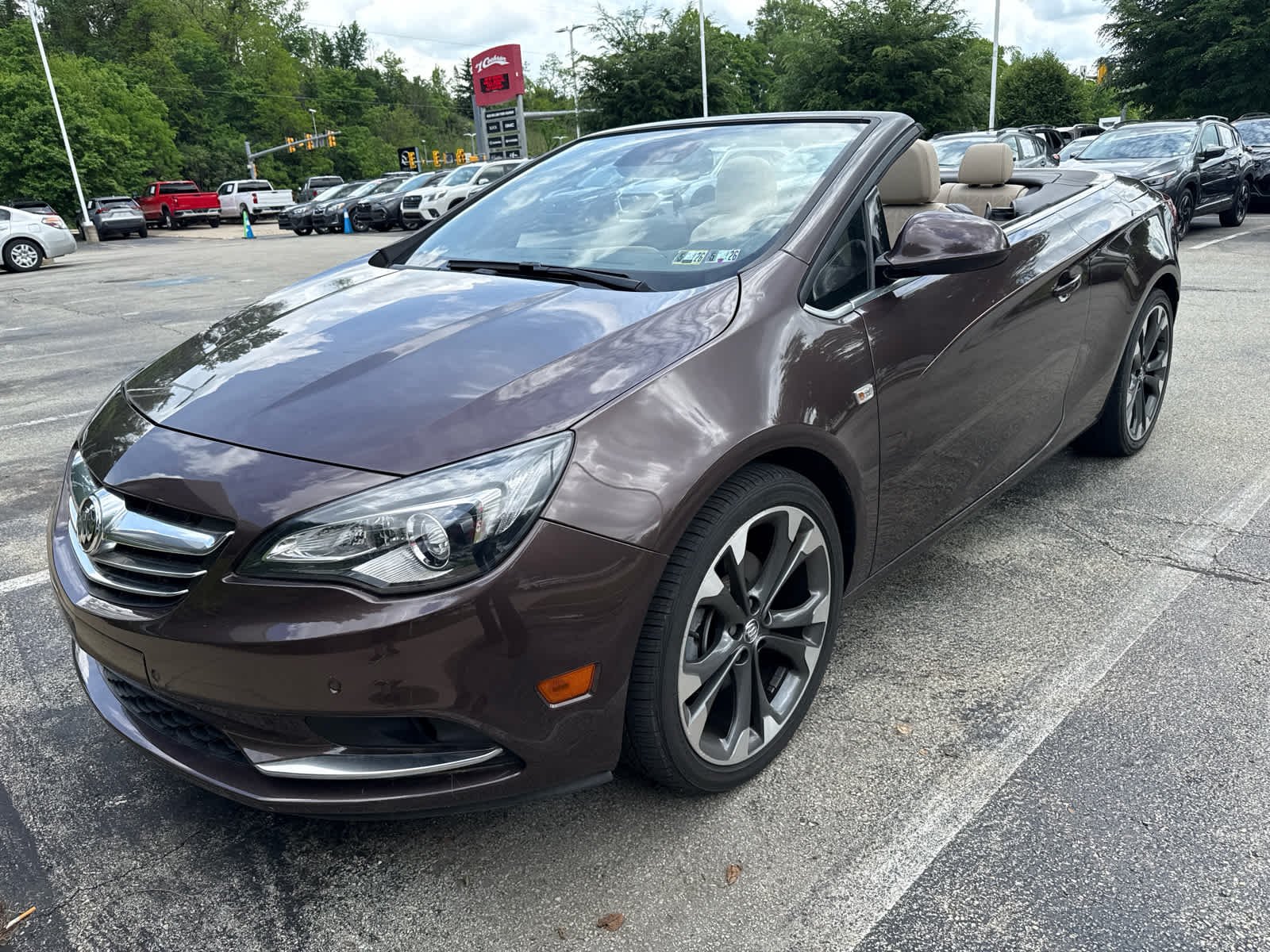 buick cascada 2017 W04WH3N57HG079138 image buick cascada 2017 W04WH3N57HG079138 image
