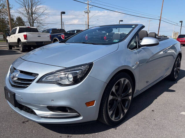 buick cascada 2017 W04WH3N55HG152748 image buick cascada 2017 W04WH3N55HG152748 image