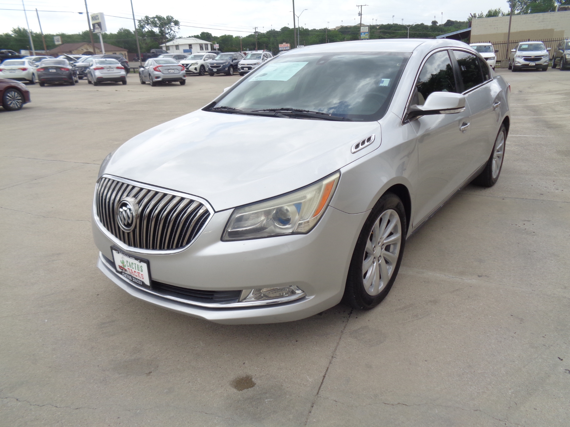 buick lacrosse 2016 1G4GB5G39GF140685 image buick lacrosse 2016 1G4GB5G39GF140685 image