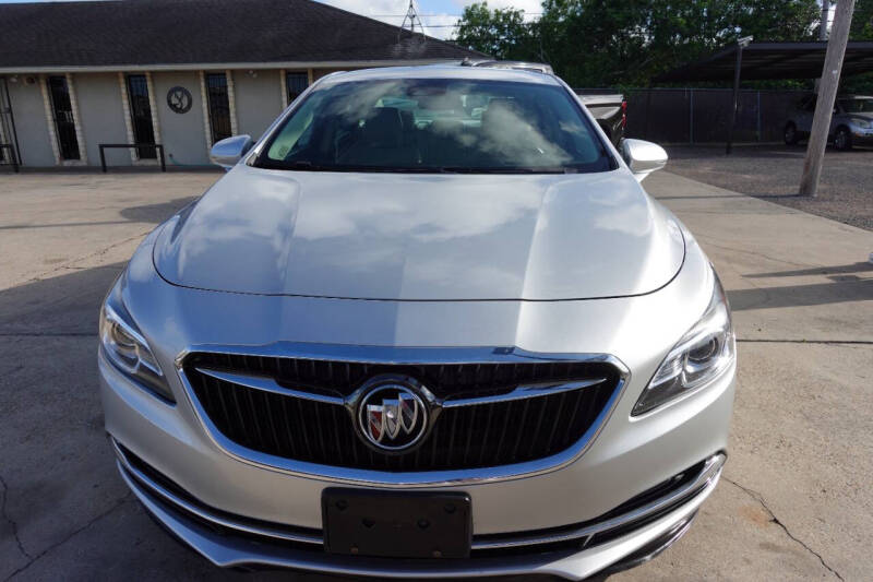 buick lacrosse 2018 1G4ZR5SZ4JU119102 image buick lacrosse 2018 1G4ZR5SZ4JU119102 image