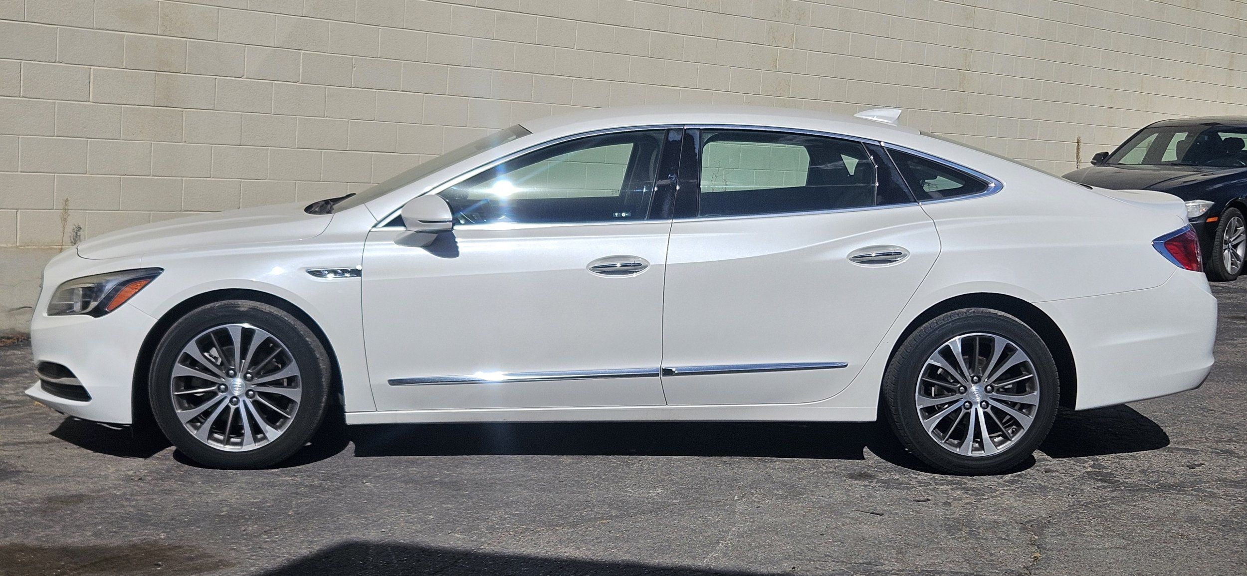 buick lacrosse 2017 1G4ZS5SS1HU177864 image buick lacrosse 2017 1G4ZS5SS1HU177864 image