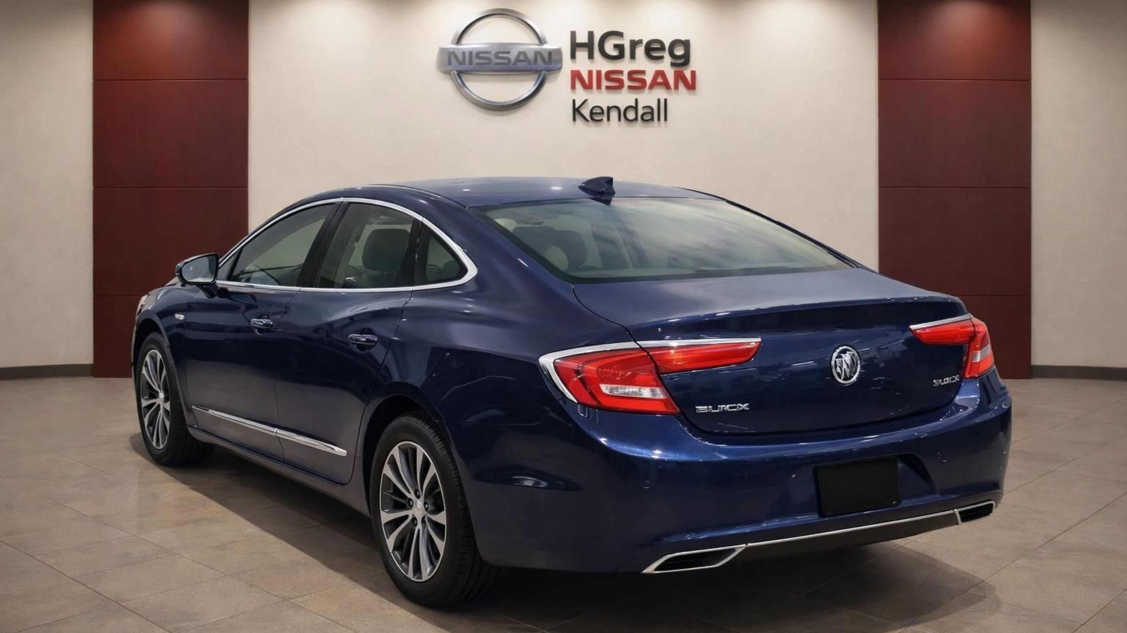 buick lacrosse 2017 1G4ZR5SS5HU180360 image buick lacrosse 2017 1G4ZR5SS5HU180360 image