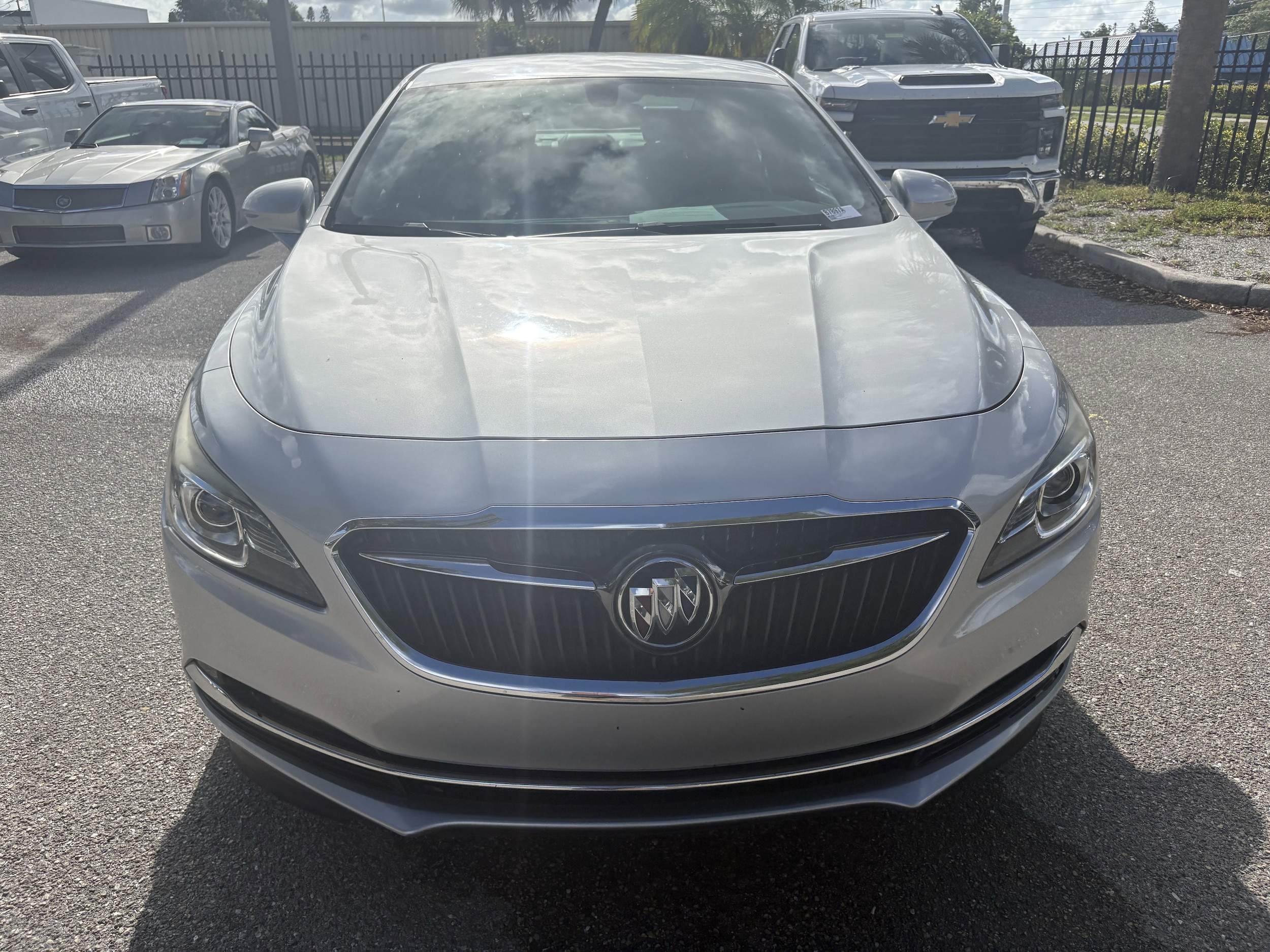 buick lacrosse 2017 1G4ZP5SS3HU153342 image buick lacrosse 2017 1G4ZP5SS3HU153342 image