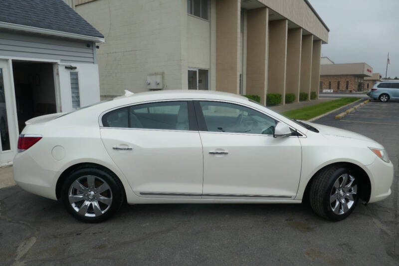 buick lacrosse 2011 1G4GC5ED3BF132373 image buick lacrosse 2011 1G4GC5ED3BF132373 image