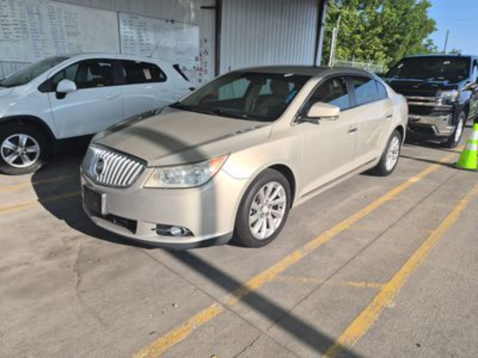 buick lacrosse 2011 1G4GC5ED5BF381113 image buick lacrosse 2011 1G4GC5ED5BF381113 image