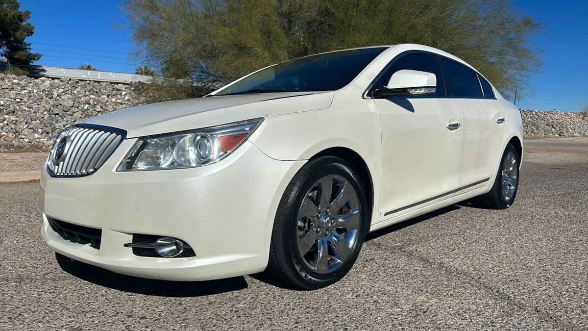 buick lacrosse 2010 1G4GE5EV3AF262428 image buick lacrosse 2010 1G4GE5EV3AF262428 image