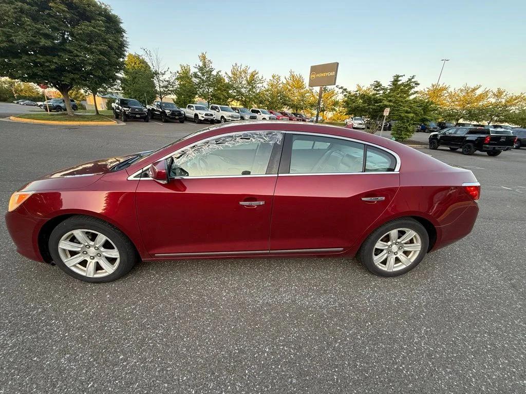 buick lacrosse 2010 1G4GC5EG3AF267703 image buick lacrosse 2010 1G4GC5EG3AF267703 image