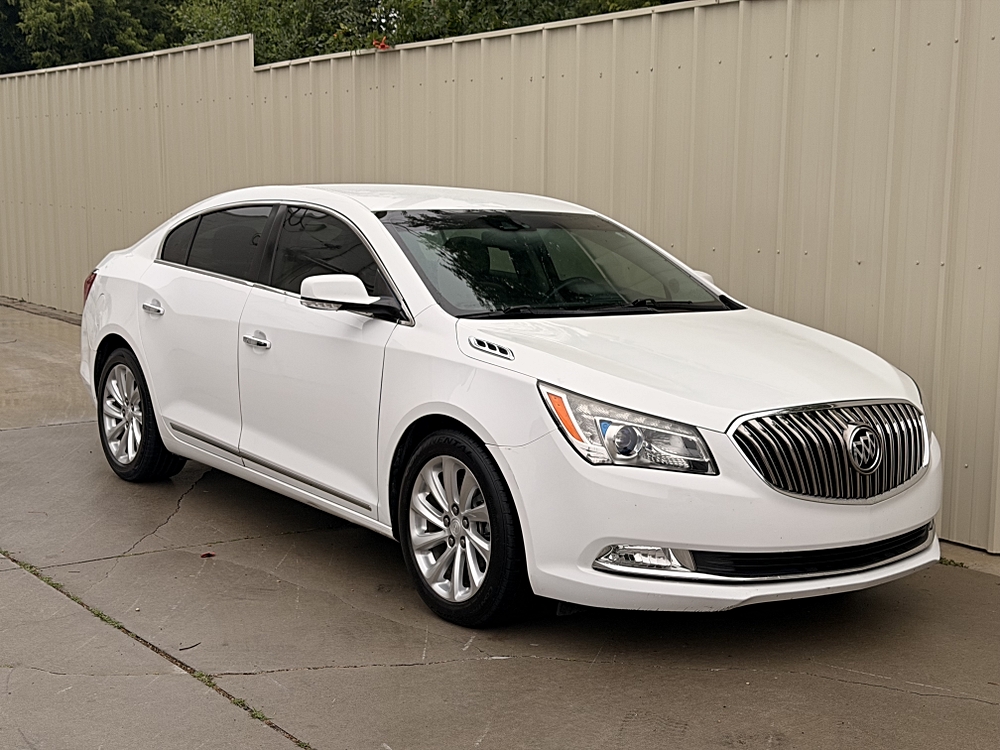 buick lacrosse 2015 1G4GB5GR3FF289161 image buick lacrosse 2015 1G4GB5GR3FF289161 image