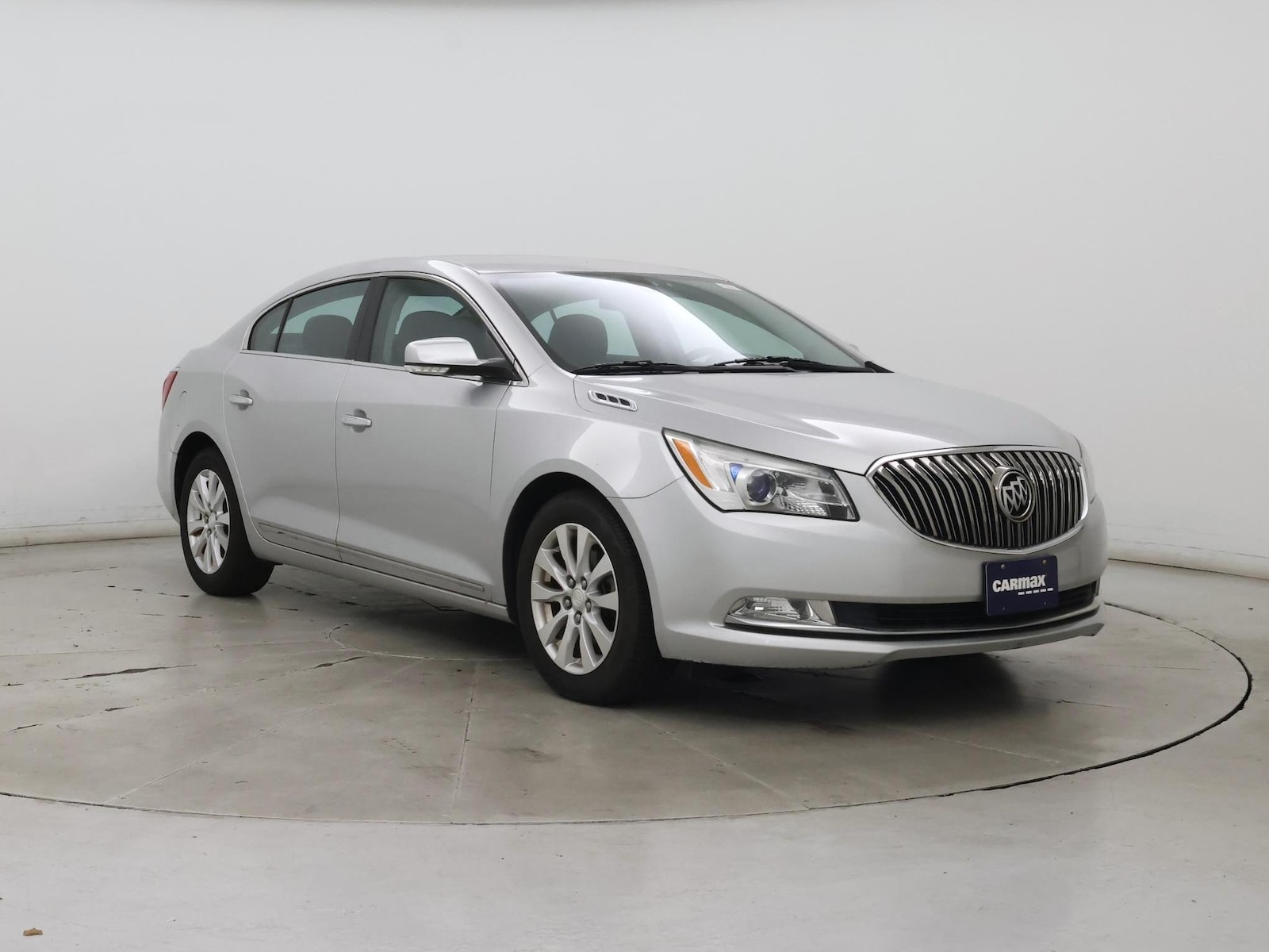 buick lacrosse 2015 1G4GB5GR5FF261040 image buick lacrosse 2015 1G4GB5GR5FF261040 image