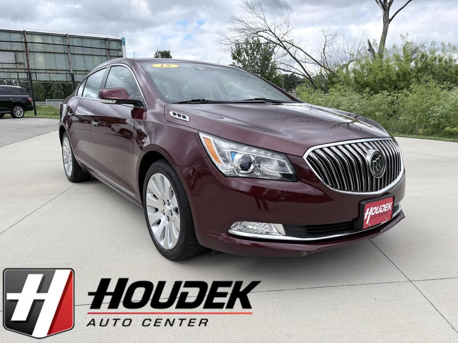 buick lacrosse 2015 1G4GE5G32FF142686 image buick lacrosse 2015 1G4GE5G32FF142686 image