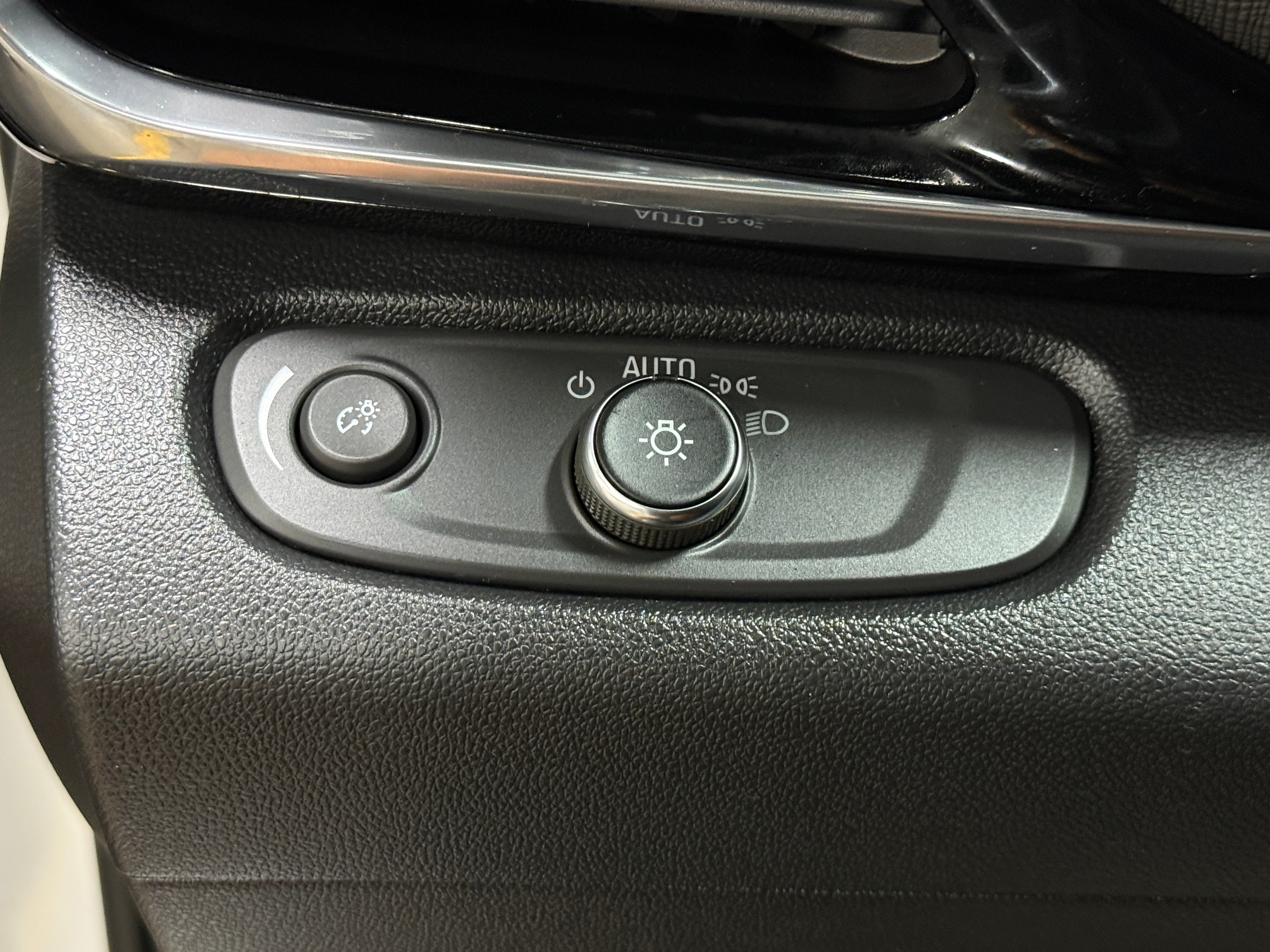 buick envista 2025 KL47LCEP7SB137497 image buick envista 2025 KL47LCEP7SB137497 image