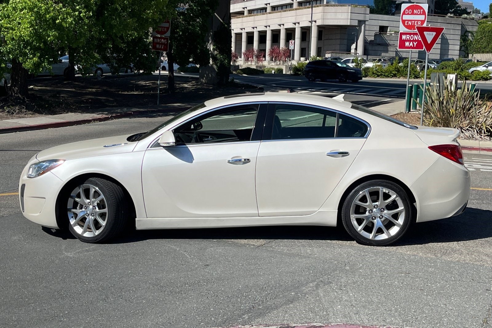 buick regal 2012 2G4GV5GV5C9213398 image buick regal 2012 2G4GV5GV5C9213398 image