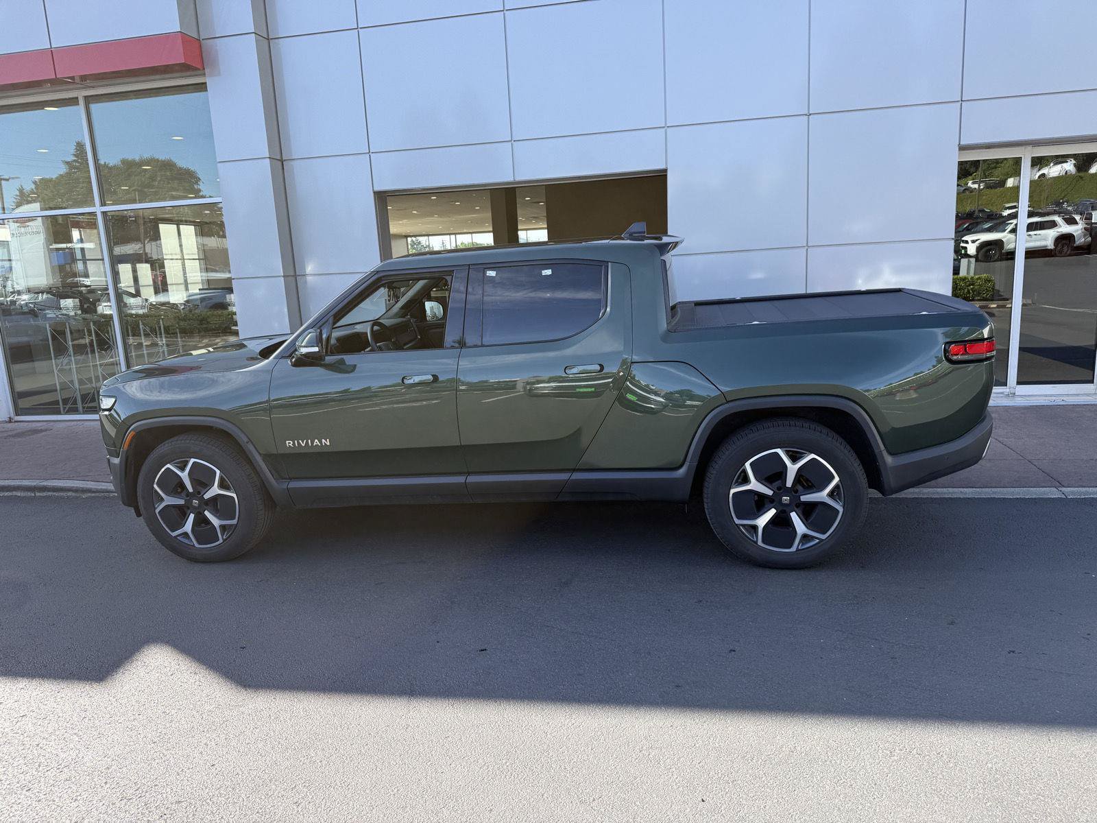 rivian r1t 2023 7FCTGAAAXPN017515 image rivian r1t 2023 7FCTGAAAXPN017515 image