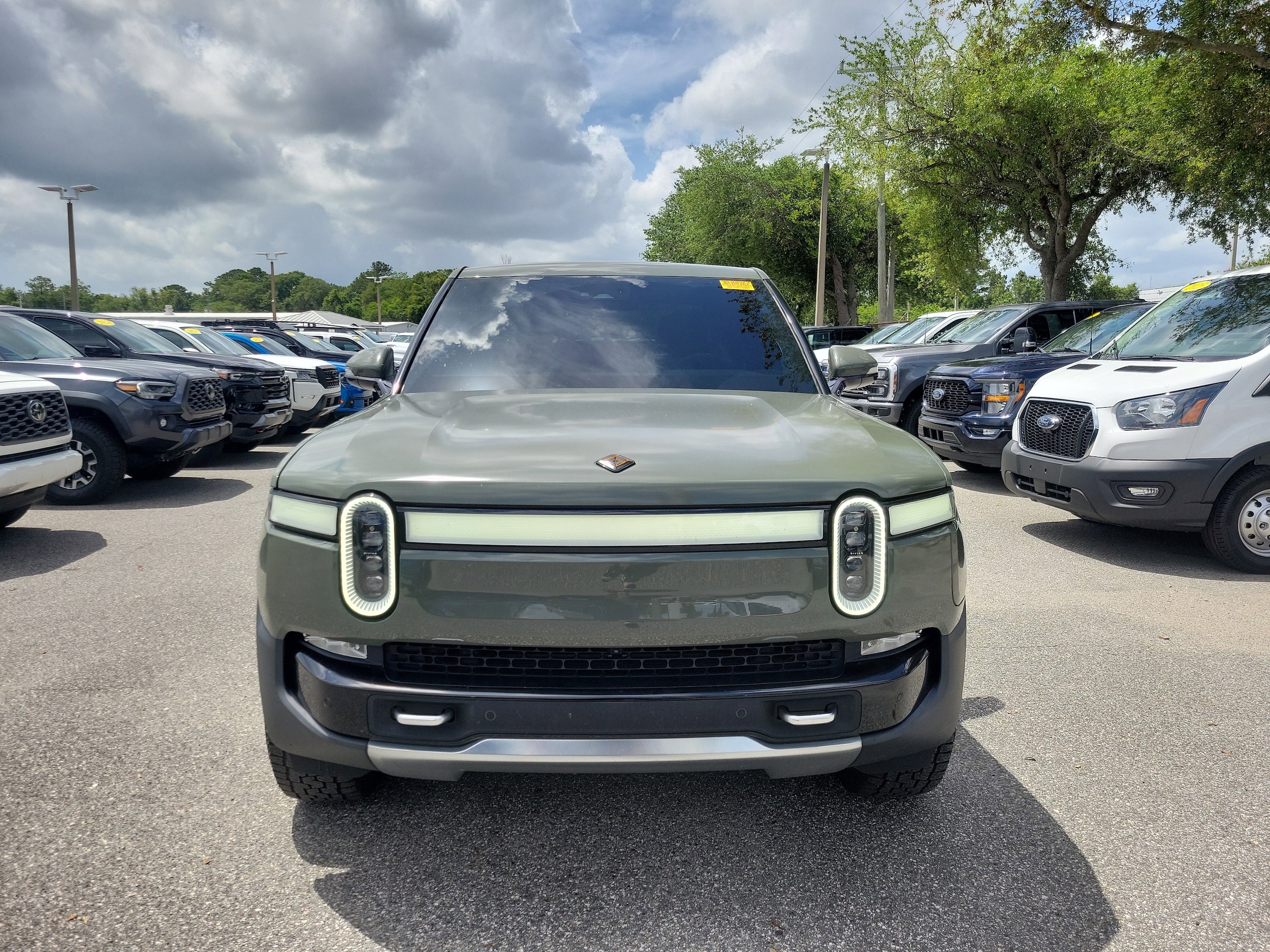 rivian r1t 2022 7FCTGAALXNN004794 image rivian r1t 2022 7FCTGAALXNN004794 image