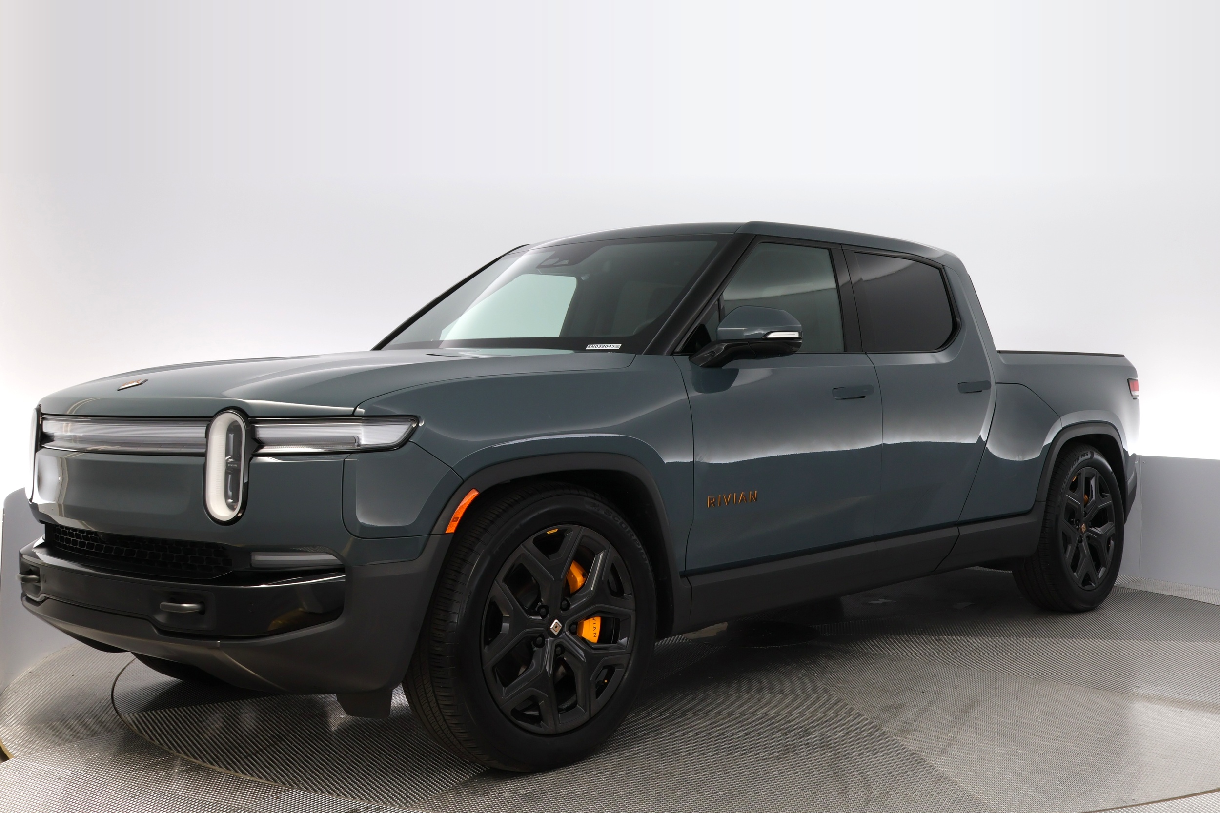 rivian r1t 2025 7FCTGCAP4SN038045 image rivian r1t 2025 7FCTGCAP4SN038045 image
