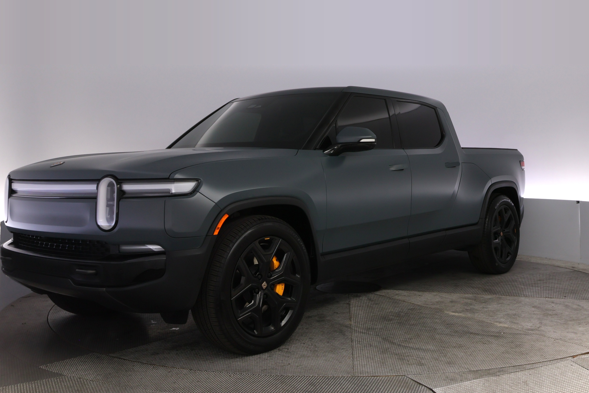 rivian r1t 2025 7FCTGCAP9SN037912 image rivian r1t 2025 7FCTGCAP9SN037912 image