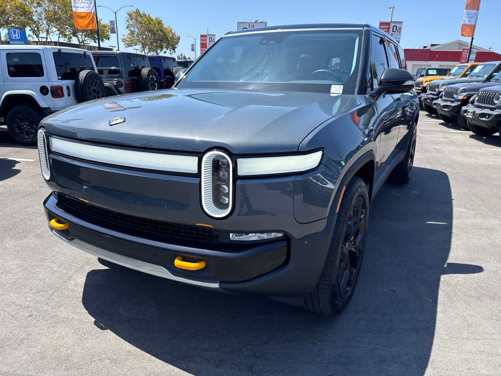 rivian r1s 2023 7PDSGABL2PN009628 image rivian r1s 2023 7PDSGABL2PN009628 image