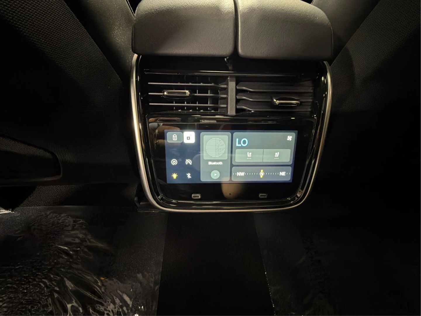 rivian r1s 2023 7PDSGBBA3PN022182 image rivian r1s 2023 7PDSGBBA3PN022182 image