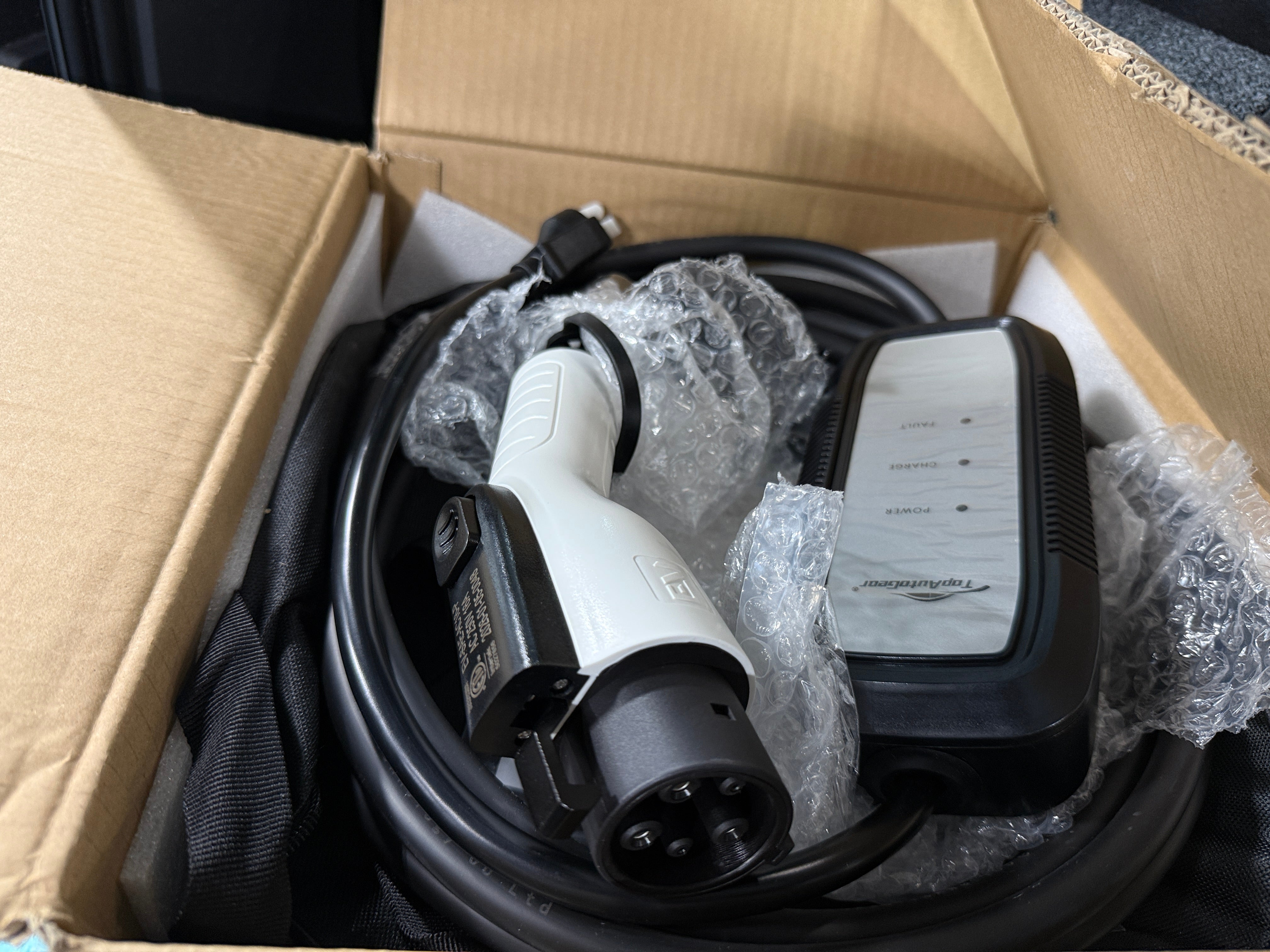 rivian r1s 2026 7PDSGBBP6TN085002 image rivian r1s 2026 7PDSGBBP6TN085002 image