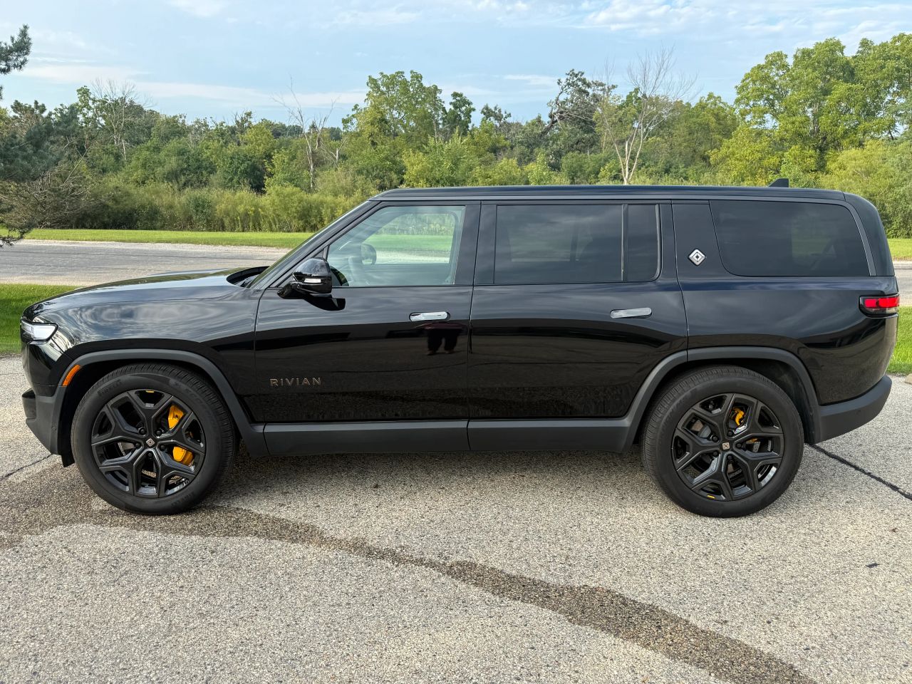 rivian r1s 2026 7PDSGBBP4TN078260 image rivian r1s 2026 7PDSGBBP4TN078260 image