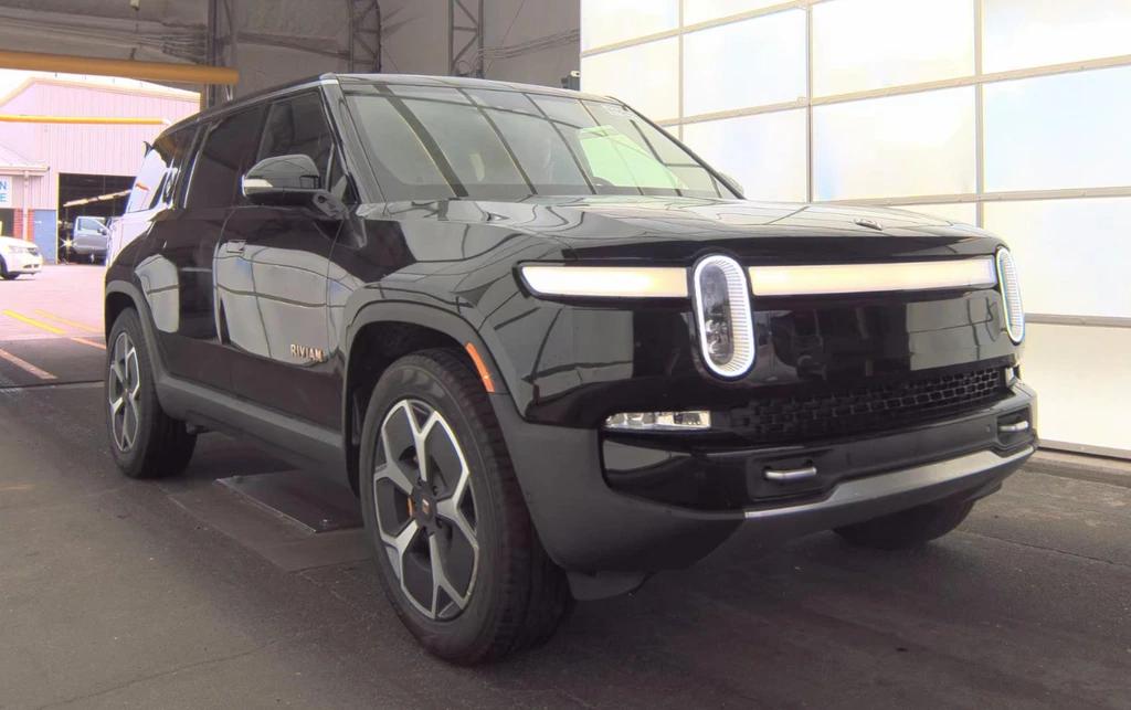 rivian r1s 2024 7PDSGABA4RN041790 image rivian r1s 2024 7PDSGABA4RN041790 image