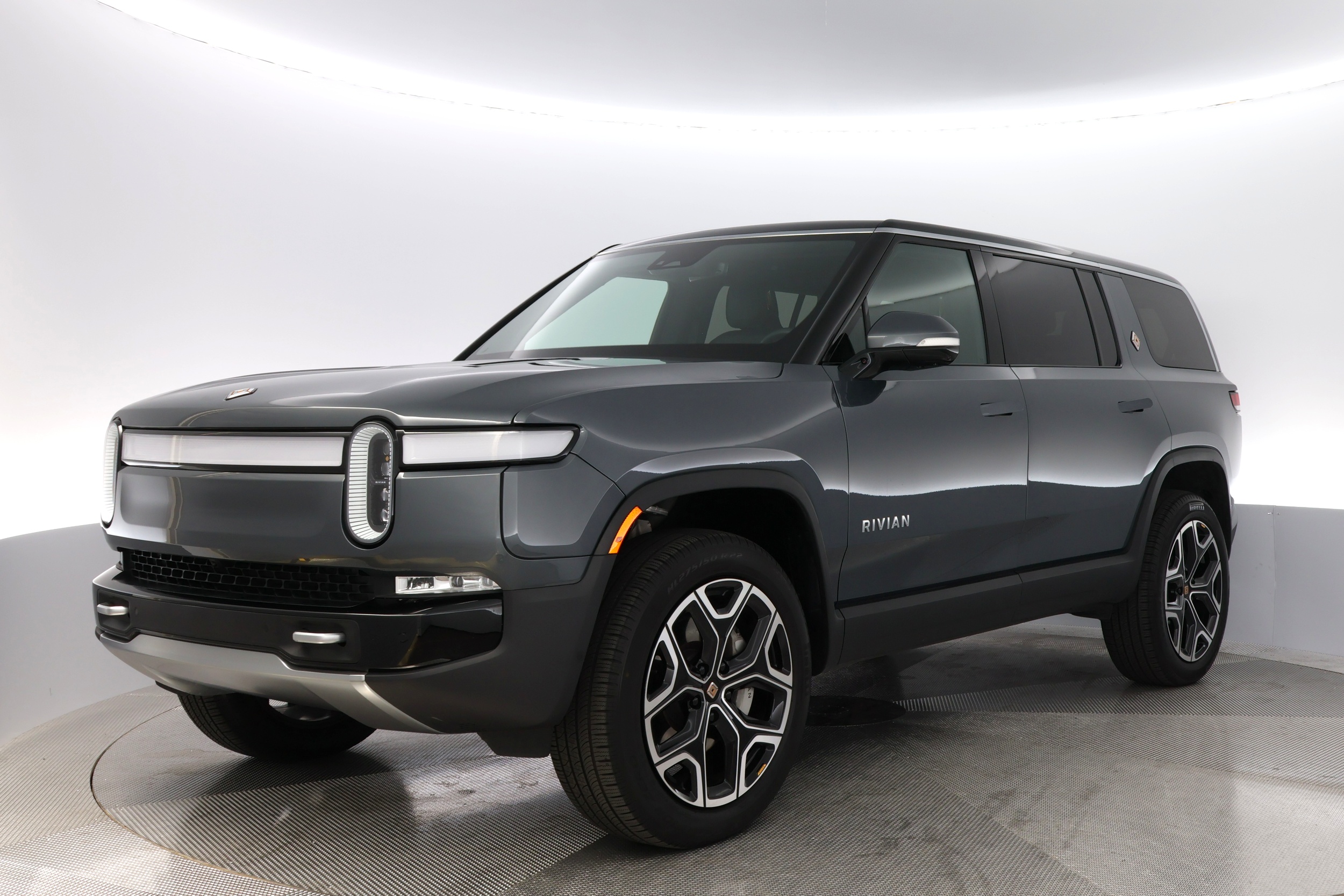rivian r1s 2024 7PDSGCBA7RN031606 image rivian r1s 2024 7PDSGCBA7RN031606 image
