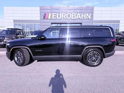 rivian r1s 2025 7PDSGBBA5SN045665 image rivian r1s 2025 7PDSGBBA5SN045665 image