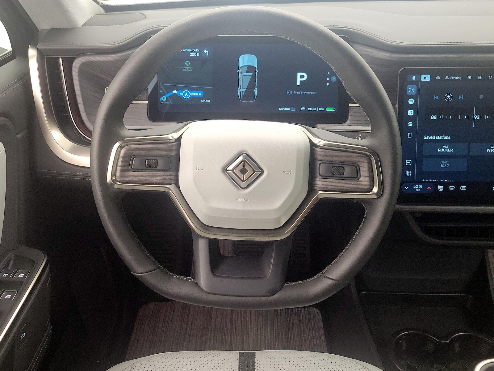 rivian r1s 2025 7PDSGBBA5SN063986 image rivian r1s 2025 7PDSGBBA5SN063986 image