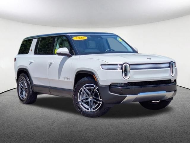 rivian r1s 2025 7PDSGBBA7SN056182 image rivian r1s 2025 7PDSGBBA7SN056182 image