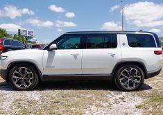 rivian r1s 2025 7PDSGBBA3SN047348 image rivian r1s 2025 7PDSGBBA3SN047348 image
