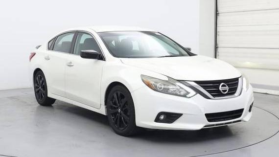 NISSAN ALTIMA 2017 1N4AL3AP0HC189905 image