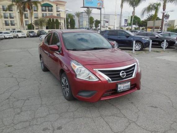 NISSAN VERSA 2019 3N1CN7AP0KL875588 image