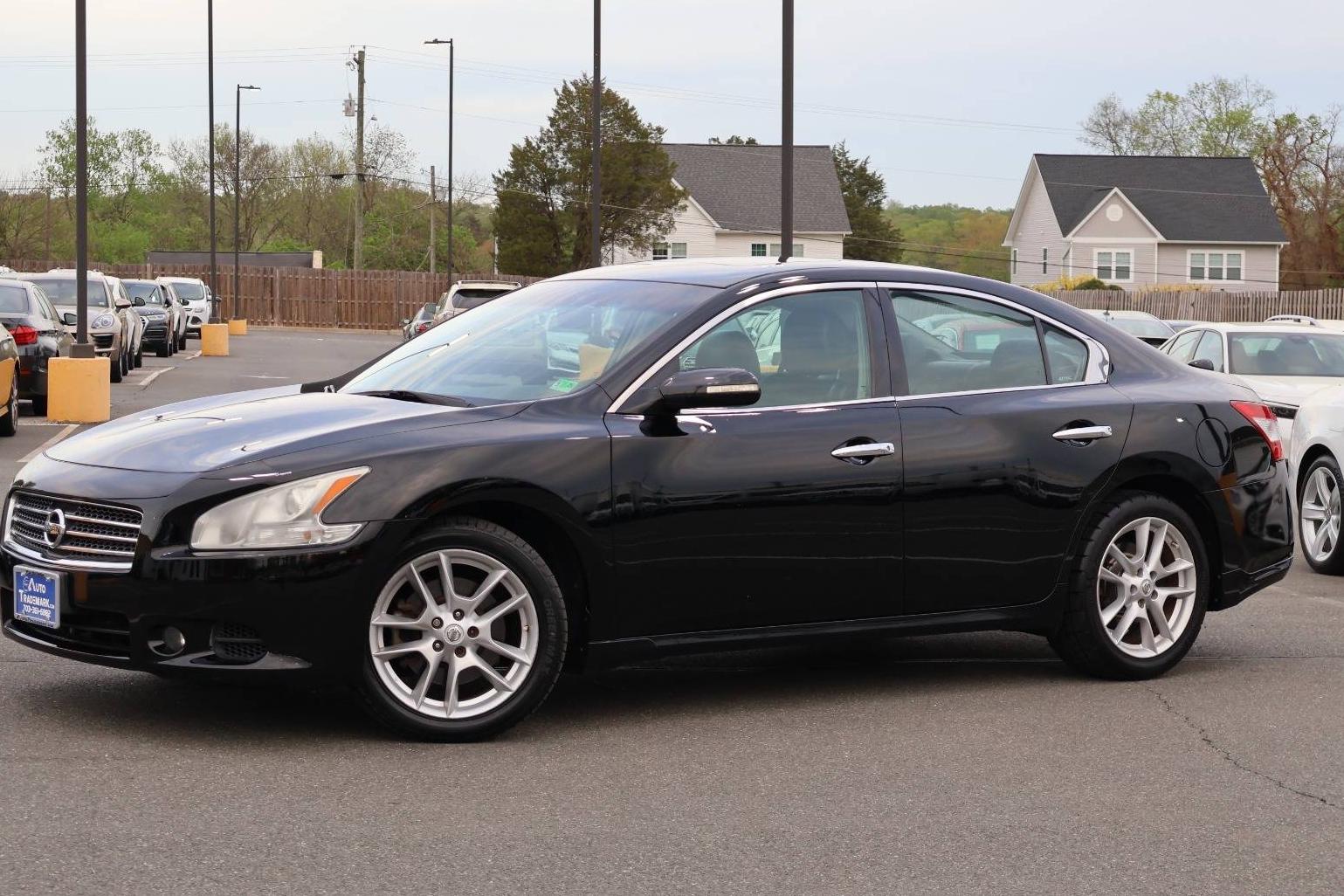 NISSAN MAXIMA 2010 1N4AA5APXAC810915 image