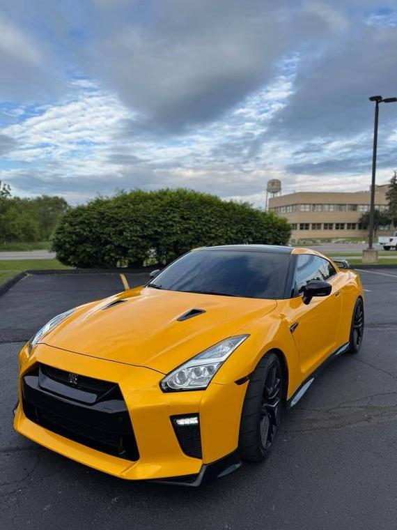 NISSAN GT-R 2017 JN1AR5EF2HM820785 image