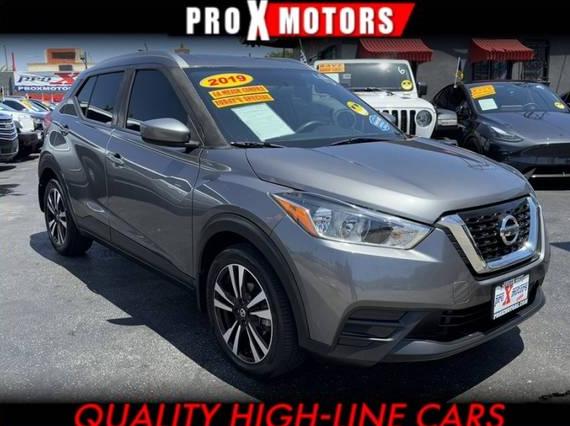 NISSAN KICKS 2019 3N1CP5CU0KL483115 image
