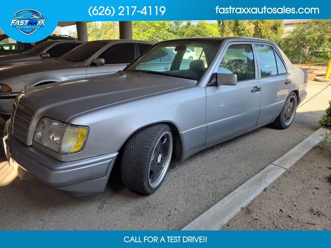 mercedes-benz e-class 1995 WDBEA32E1SC227338 image mercedes-benz e-class 1995 WDBEA32E1SC227338 image