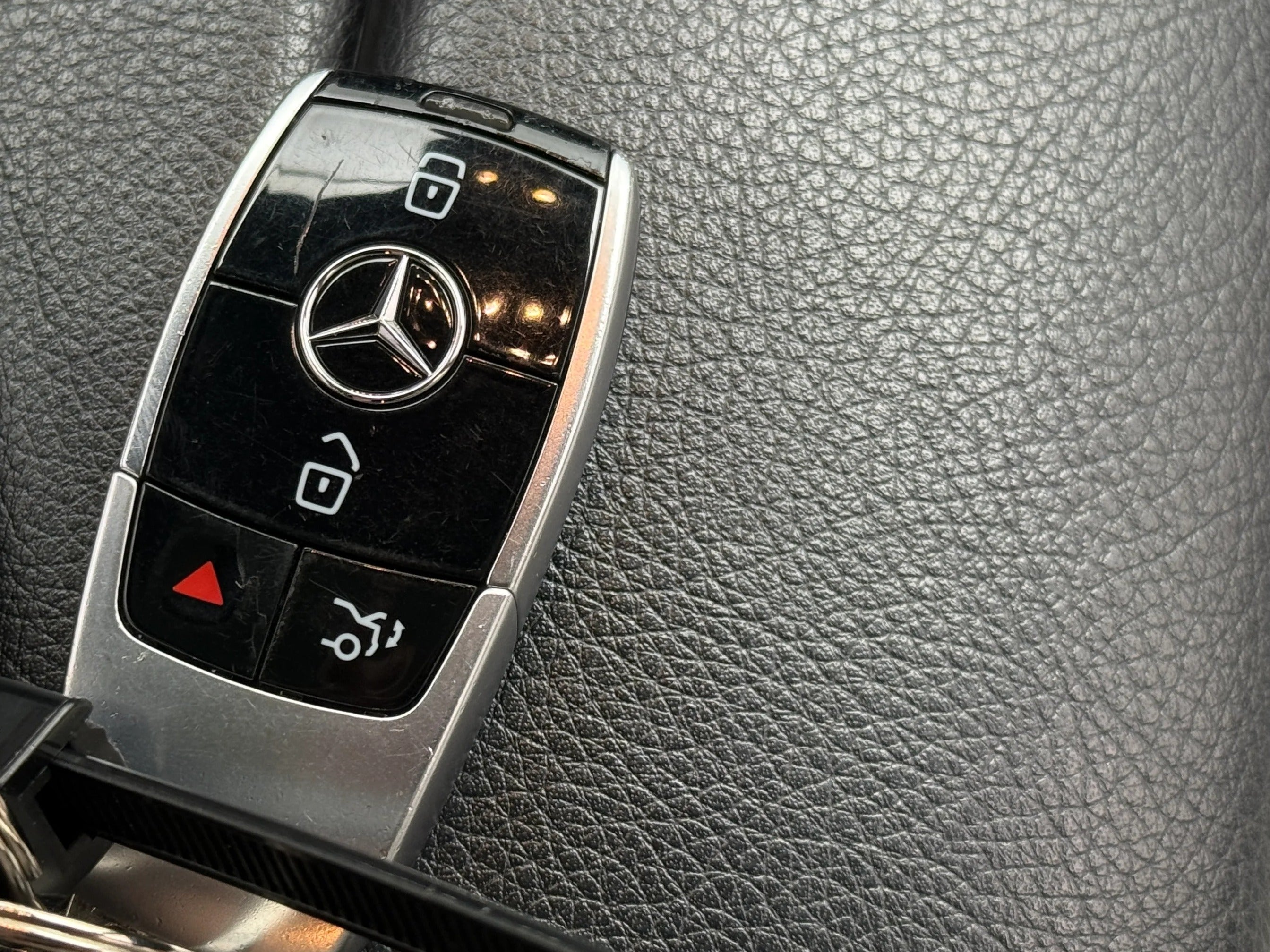 mercedes-benz e-class 2019 WDD1J6BB5KF083921 image mercedes-benz e-class 2019 WDD1J6BB5KF083921 image