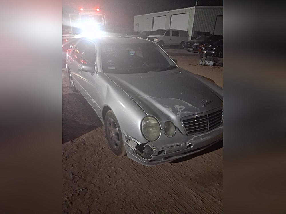 mercedes-benz e-class 2002 WDBJF65J12B424333 image mercedes-benz e-class 2002 WDBJF65J12B424333 image