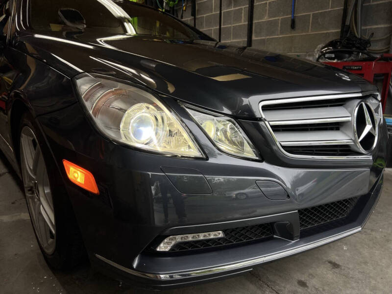 mercedes-benz e-class 2011 WDDKK5GF4BF097901 image mercedes-benz e-class 2011 WDDKK5GF4BF097901 image