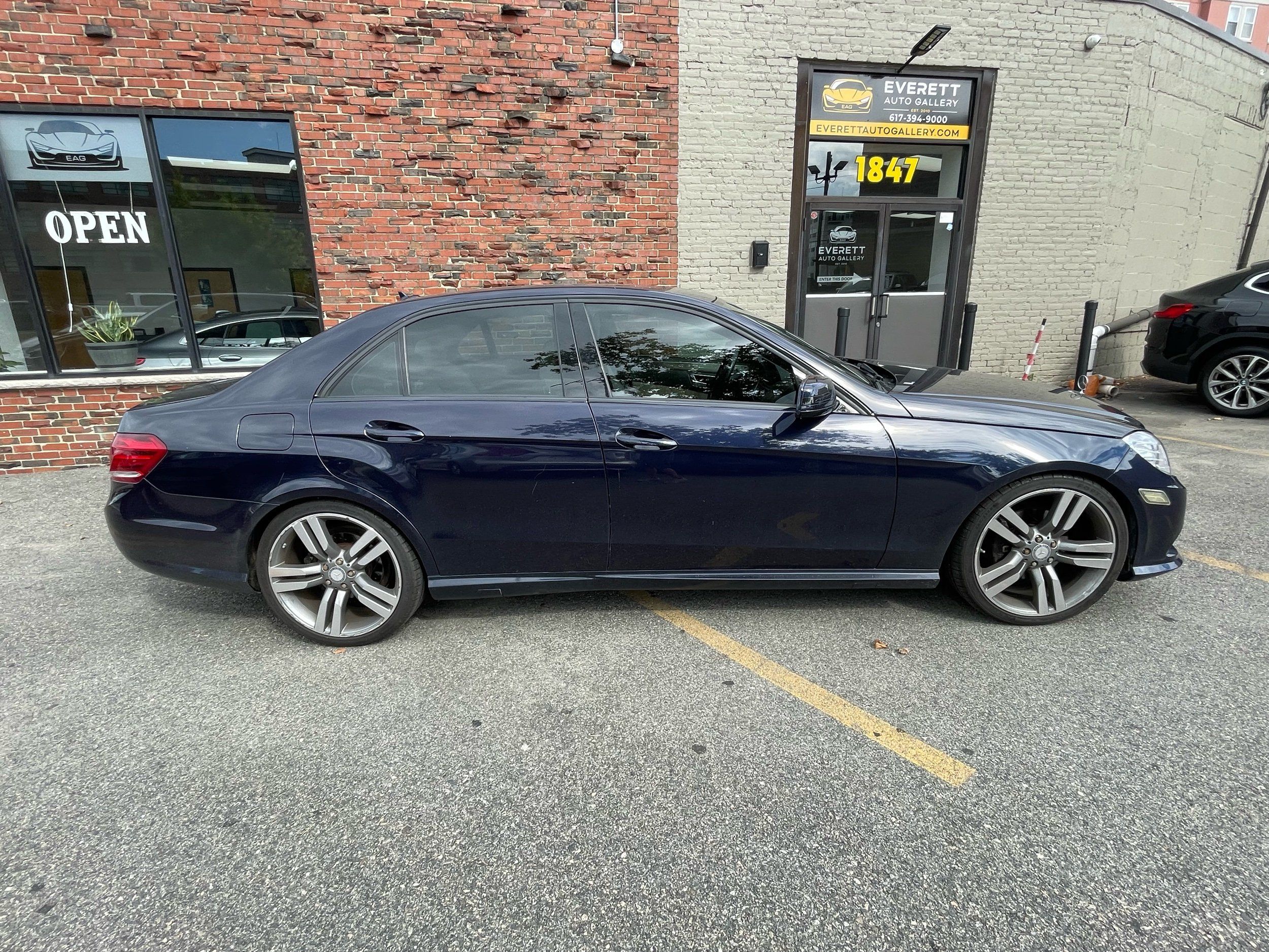 mercedes-benz e-class 2010 WDDHF8HB8AA070577 image mercedes-benz e-class 2010 WDDHF8HB8AA070577 image