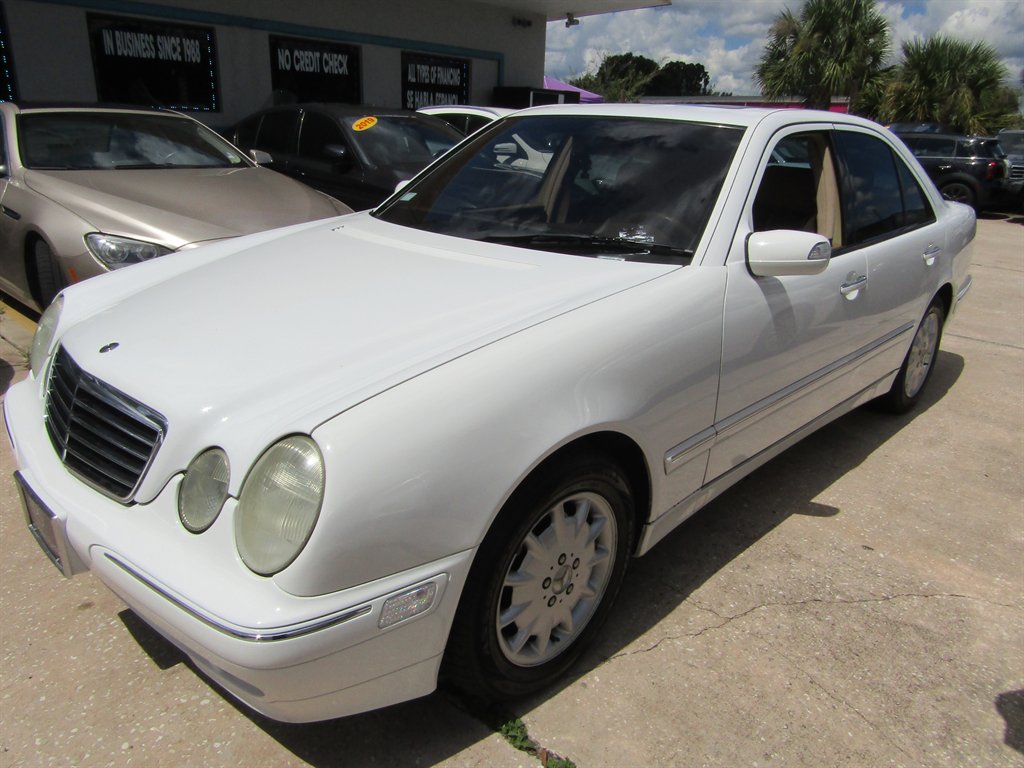 mercedes-benz e-class 2001 WDBJF65J61B307975 image mercedes-benz e-class 2001 WDBJF65J61B307975 image
