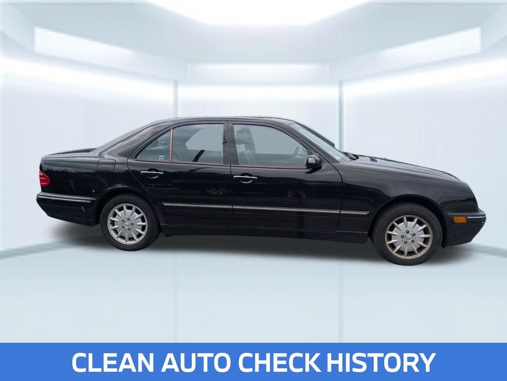 mercedes-benz e-class 2001 WDBJF82J61X051811 image mercedes-benz e-class 2001 WDBJF82J61X051811 image