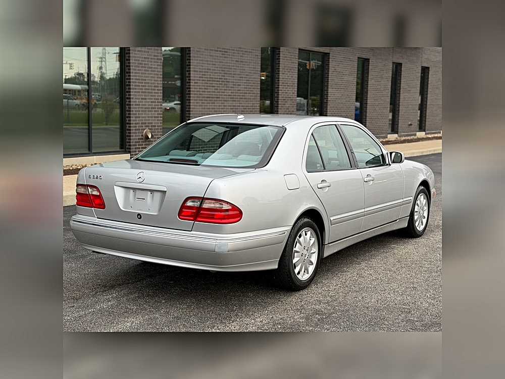 mercedes-benz e-class 2001 WDBJF65J71B192805 image mercedes-benz e-class 2001 WDBJF65J71B192805 image