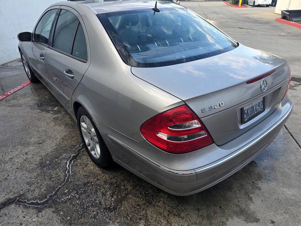 mercedes-benz e-class 2005 WDBUF65J25A624211 image mercedes-benz e-class 2005 WDBUF65J25A624211 image