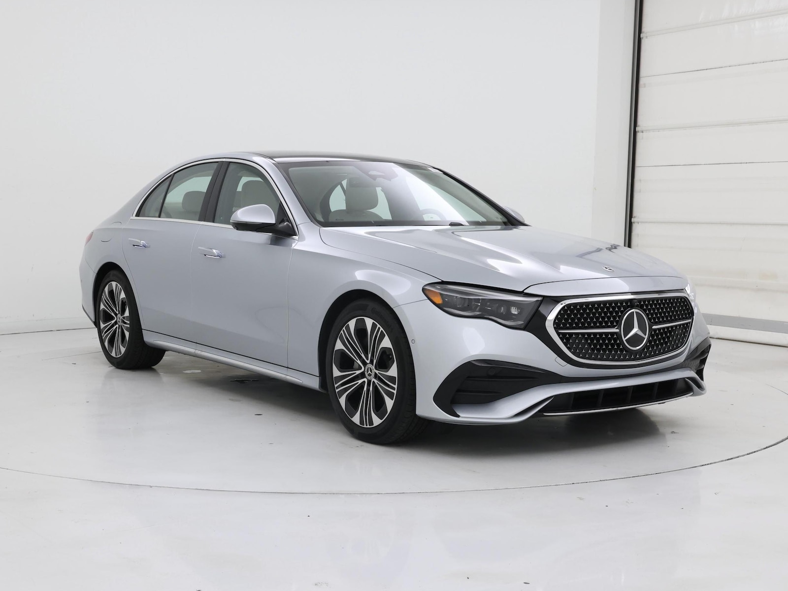 mercedes-benz e-class 2025 W1KLF4GB5SA160307 image mercedes-benz e-class 2025 W1KLF4GB5SA160307 image