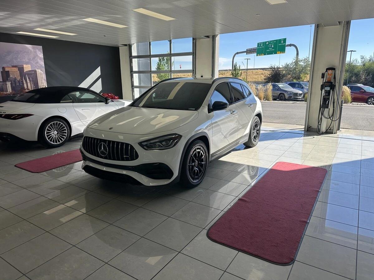 mercedes-benz gla 2022 W1N4N5DB1NJ371920 image mercedes-benz gla 2022 W1N4N5DB1NJ371920 image