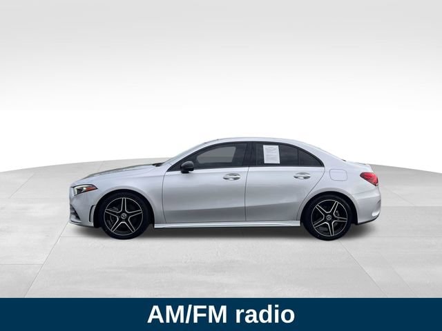 mercedes-benz a-class 2020 W1K3G4EB2LJ225518 image mercedes-benz a-class 2020 W1K3G4EB2LJ225518 image