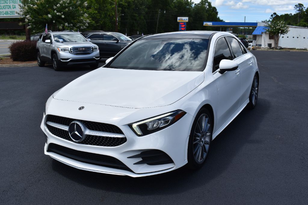 mercedes-benz a-class 2020 W1K3G4EB2LJ231075 image mercedes-benz a-class 2020 W1K3G4EB2LJ231075 image